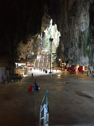 バトゥ洞窟の内部